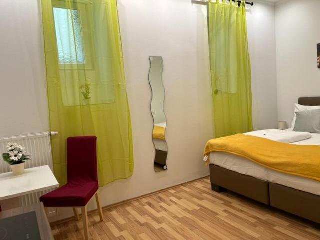 Grand Central Station Apartments I Contactless Check-In Viena Exterior foto